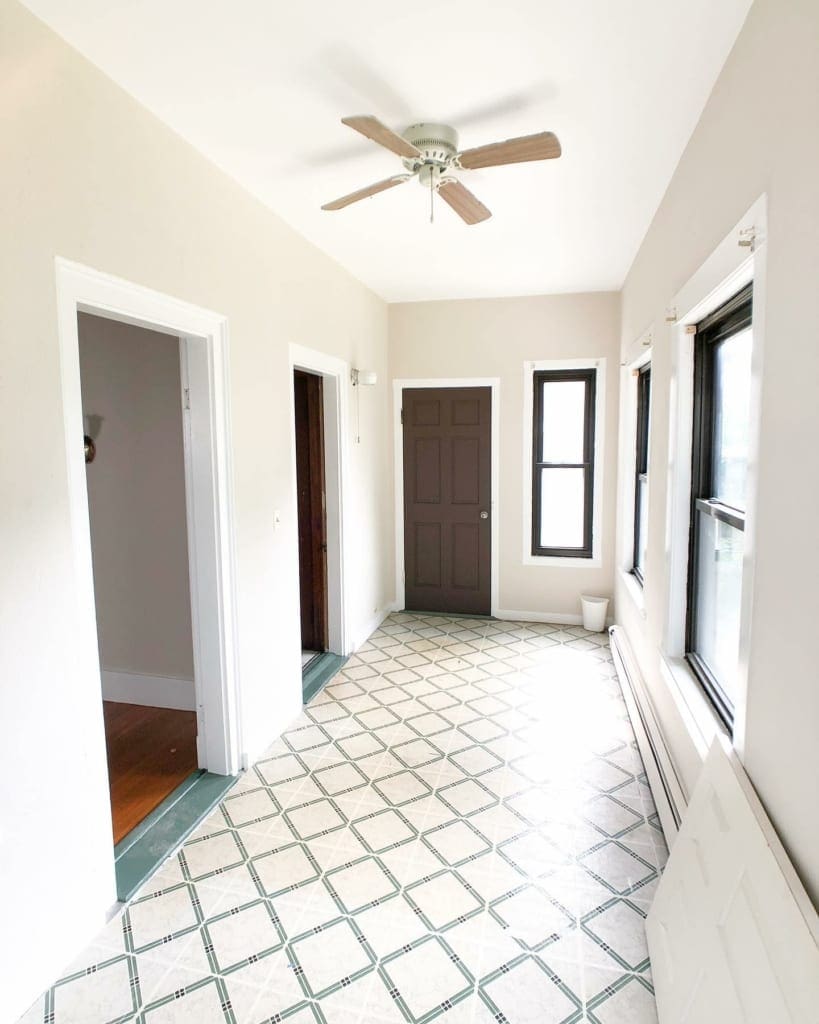 alt tagnew listing c l y d e 2 bed 1 bath 1000 sq ft spacious 2 bedroom with beautifully refinished hardwoo